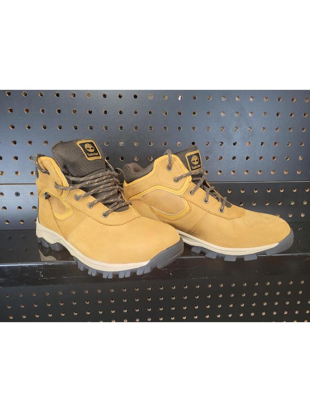 Timberland Rugged Outdoor Boots - Boys size 5